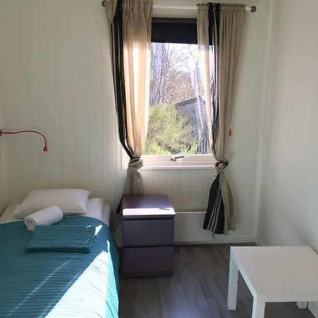 Guest house Budget Airport