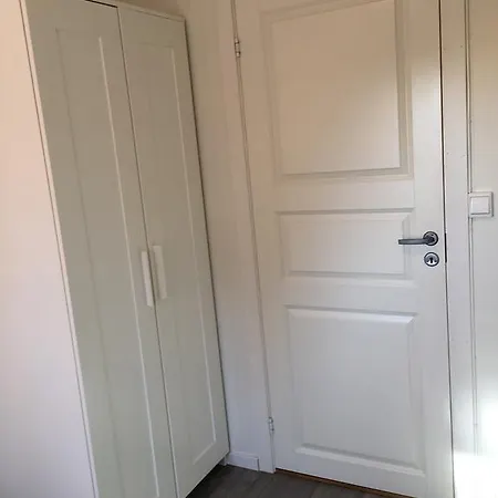 Budget Airport Guest house *